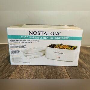 Nostalgia 32 oz Portable Heated Lunch Box